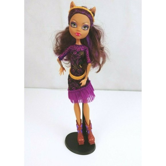 Monster High Haunted Spirits Clawdeen Wolf 11" Doll With Stand & Accessories - Picture 1 of 5